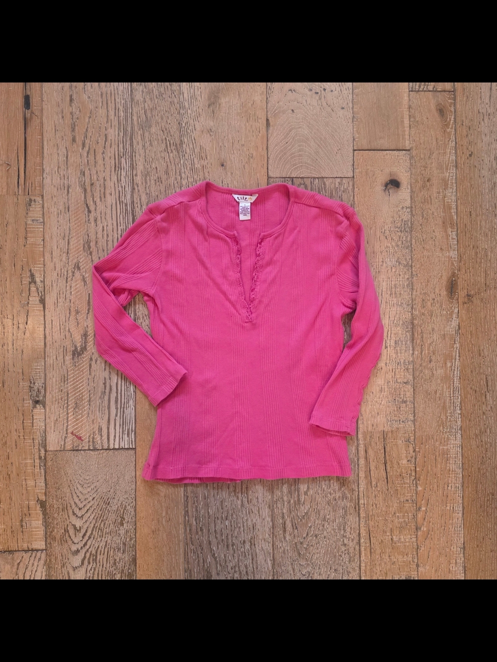 2000's Vintage PacSun TILT Fuchsia  Eyelet Lace Trim 3/4 Sleeve Henley basics